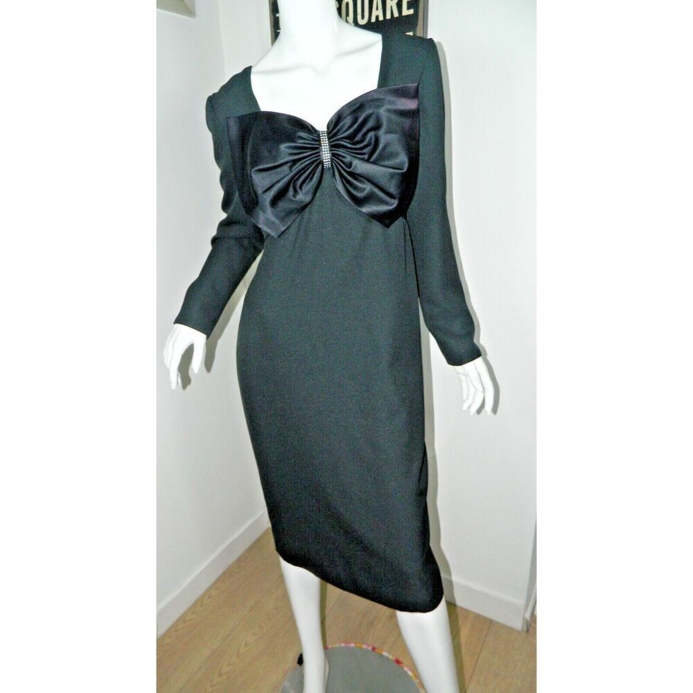 Jack Bryan Dress Vintage Size  10 Black Oversized Satin Bow Rhinestone Detail‎